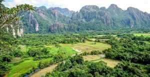 que ver en vang vieng
