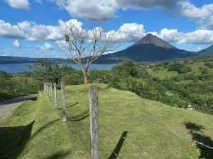 LAGO ARENAL